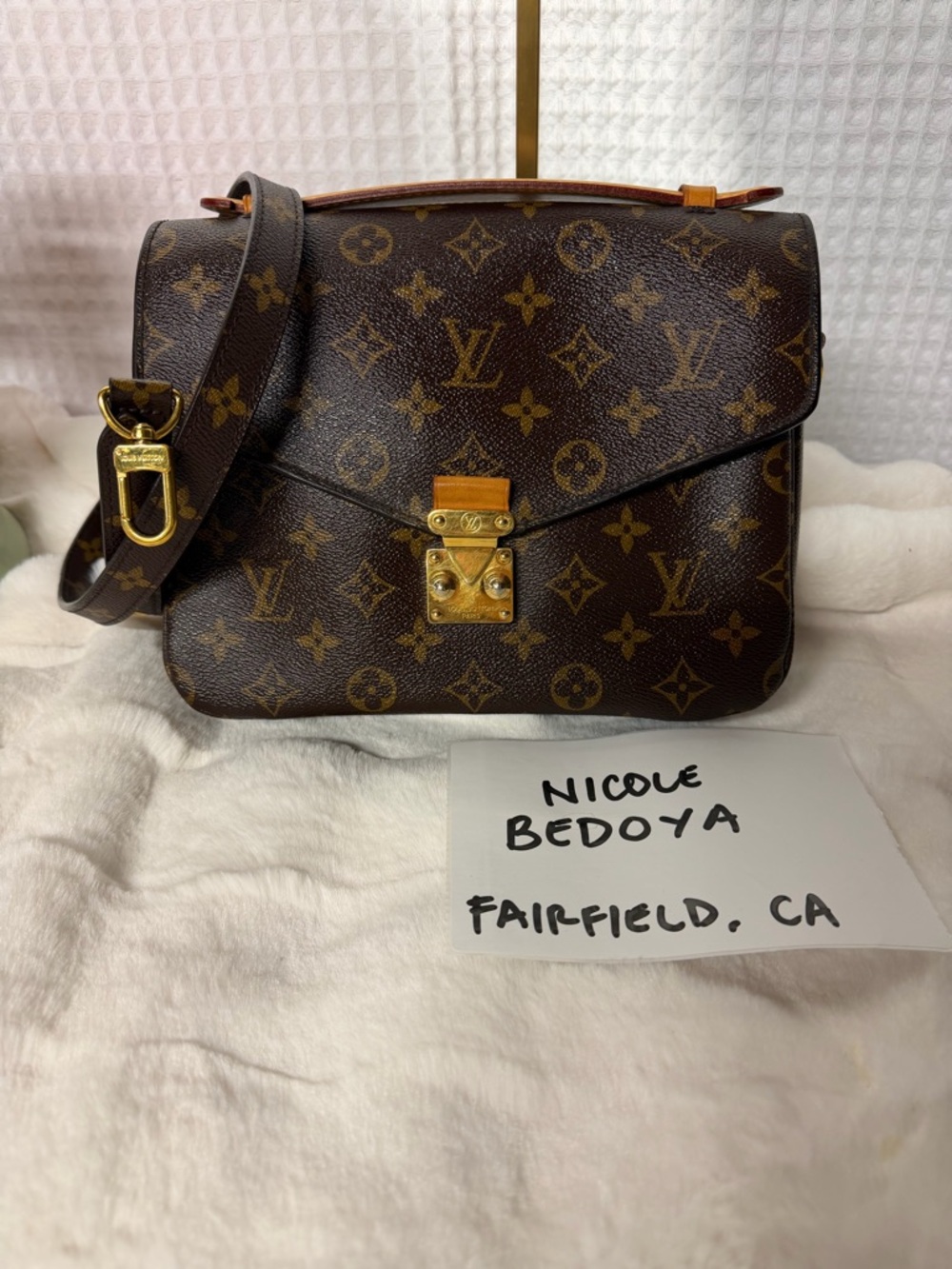Louis Vuitton Pochette Métis Monogram S Lock Crossbody Bag Vintage